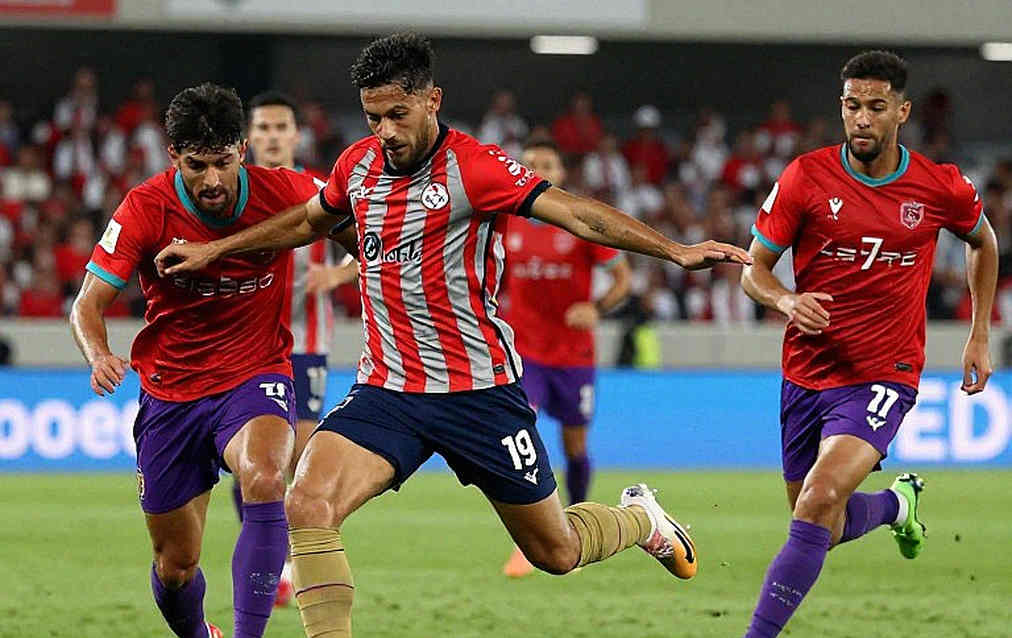 সোনার বলের প্রচারণা আর বার্সেলোনার অ্যাকাডেমি-হিসাব: ২৬ অক্টোবরের লন্ডন গালার আগে যে খাতাগুলো খোলা দরকার